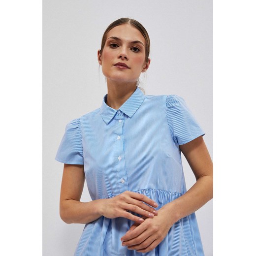 Koszulowa sukienka biało niebieska ze sklepu Moodo.pl w kategorii Sukienki - zdjęcie 158507247