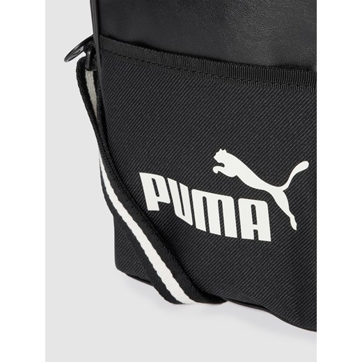 Torba na ramię z nadrukiem z logo model ‘Campus Compact Portable’ Puma One Size promocyjna cena Peek&Cloppenburg 