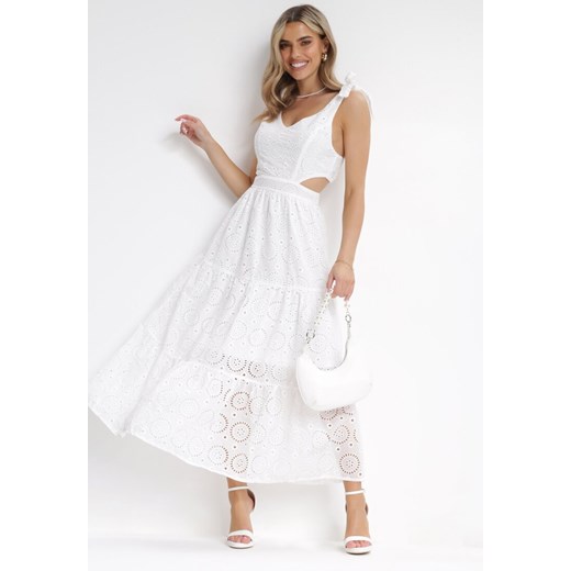 Biała Sukienka Maxi na Wiązanych Ramiączkach z Wycięciem na Plecach Ulati ze sklepu Born2be Odzież w kategorii Sukienki - zdjęcie 158982758
