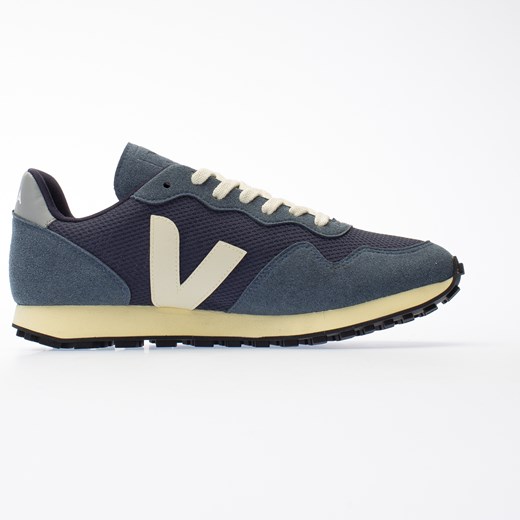 Veja Rio Branco Alveomesh Nautico/Pierre Veja US 11 / EU 45 / 29 CM runcolors