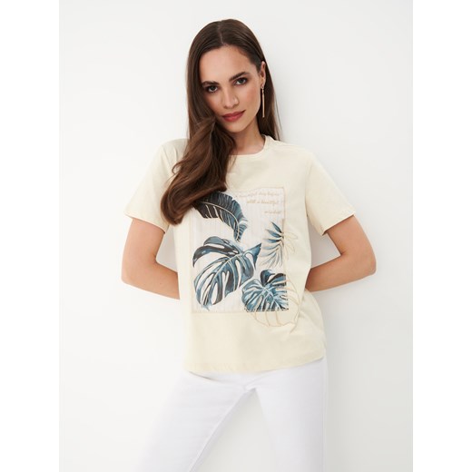 Mohito - Bawełniany t-shirt z tropikalnym nadrukiem - Kremowy Mohito M Mohito