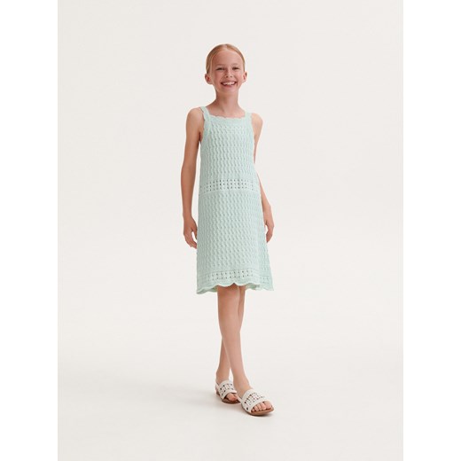 Reserved - Ażurowa sukienka - jasnozielony ze sklepu Reserved w kategorii Sukienki dziewczęce - zdjęcie 159194328
