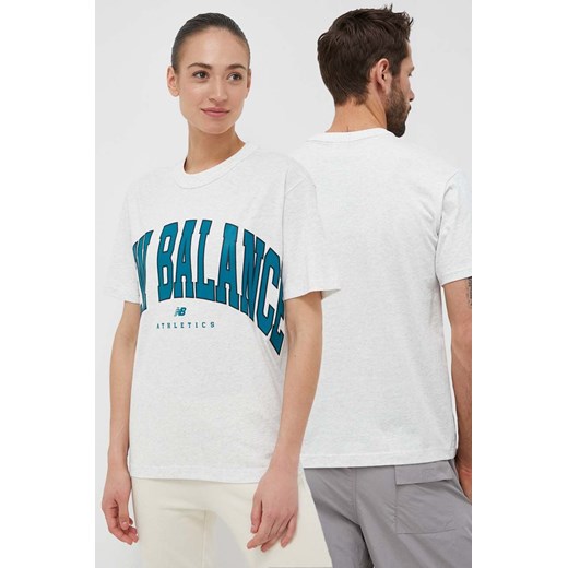 New Balance t-shirt bawełniany UT31551SAH kolor szary z nadrukiem ze sklepu ANSWEAR.com w kategorii T-shirty męskie - zdjęcie 159258778
