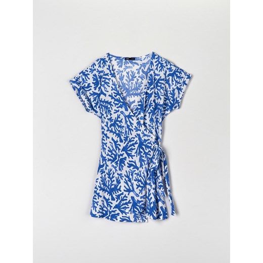 Sinsay sukienka z krótkim rękawem z dekoltem w serek 