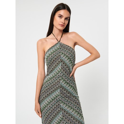 Sinsay sukienka szara bez rękawów midi w abstrakcyjne wzory dopasowana 