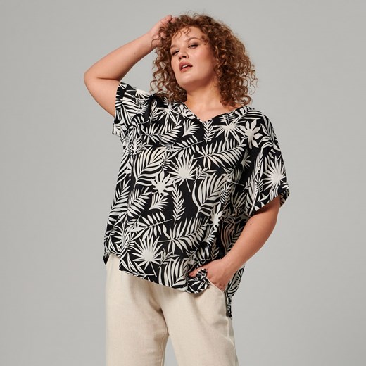 Bluzka damska Sinsay z dekoltem v z krótkim rękawem 