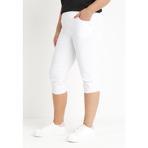 Białe Spodnie z Gumką w Pasie o Długości 3/4 Nekits ze sklepu Born2be Odzież w kategorii Spodnie damskie - zdjęcie 159316696