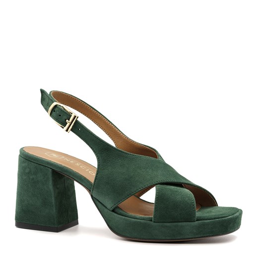 Zielone zamszowe sandały 135A ze sklepu NESCIOR w kategorii Sandały damskie - zdjęcie 159321168