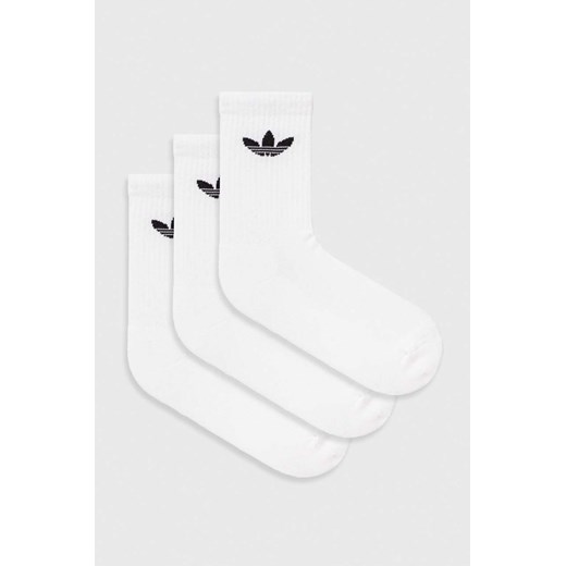 adidas Originals skarpetki 3-pack Trefoil kolor biały IJ5616 ze sklepu ANSWEAR.com w kategorii Skarpetki damskie - zdjęcie 159395955