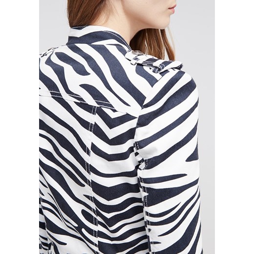 Pierre Balmain Kurtka jeansowa zebra zalando kołnierzyk