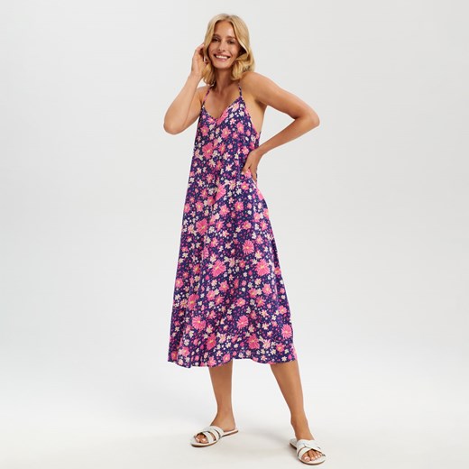 Sukienka Sinsay trapezowa 