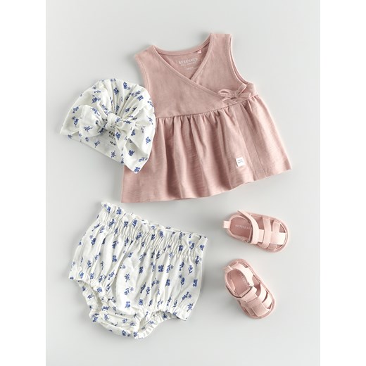 Komplet niemowlęcy Reserved 