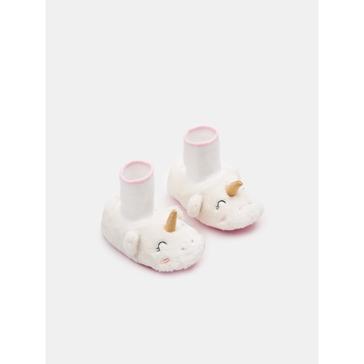 Sinsay - Kapcie slip on - Biały Sinsay 19/20 okazja Sinsay