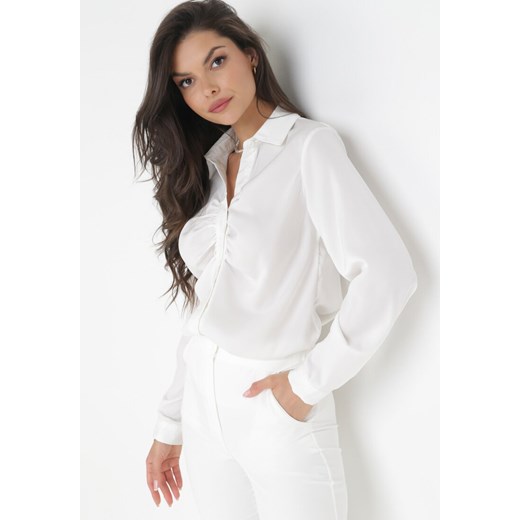 Biała Satynowa Koszula z Marszczeniami Kosse ze sklepu Born2be Odzież w kategorii Koszule damskie - zdjęcie 160208626