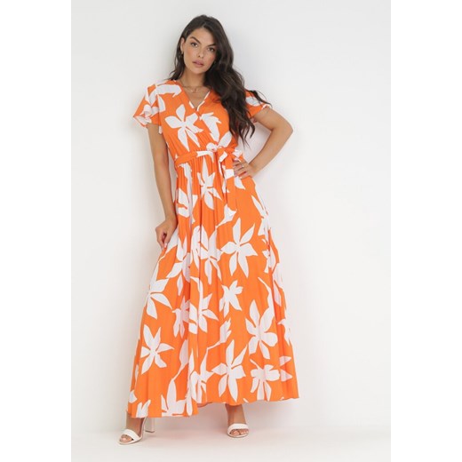 Pomarańczowa Plisowana Sukienka Maxi z Gumką w Pasie z Wiskozy w Kwiaty Rossemari ze sklepu Born2be Odzież w kategorii Sukienki - zdjęcie 160288438