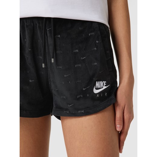 Szorty z dzianiny dresowej o kroju standard fit z logo na całej powierzchni Nike L wyprzedaż Peek&Cloppenburg 