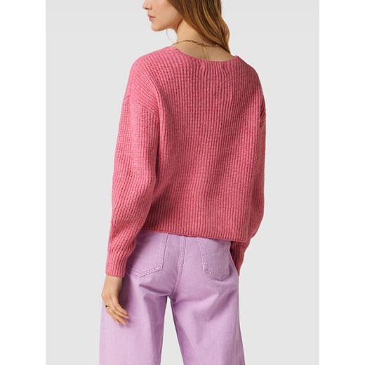 Sweter damski ONLY w serek 