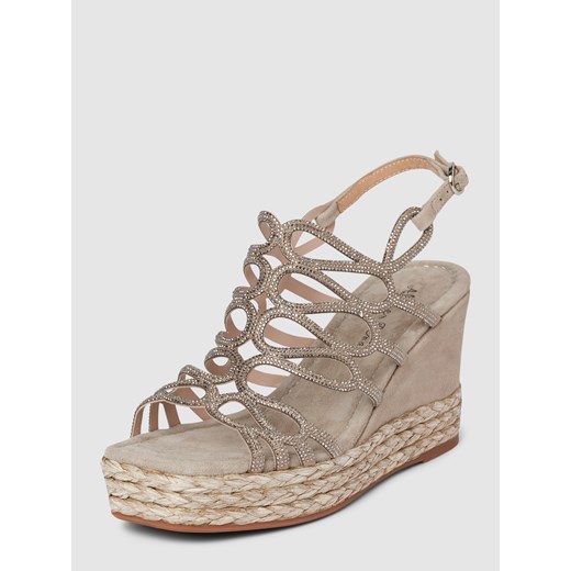 Espadryle damskie Alma En Pena srebrne z klamrą eleganckie na koturnie