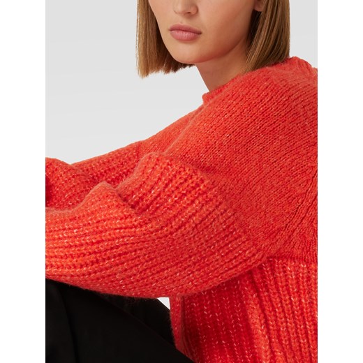 Sweter damski pomarańczowa Moves w paski z okrągłym dekoltem 