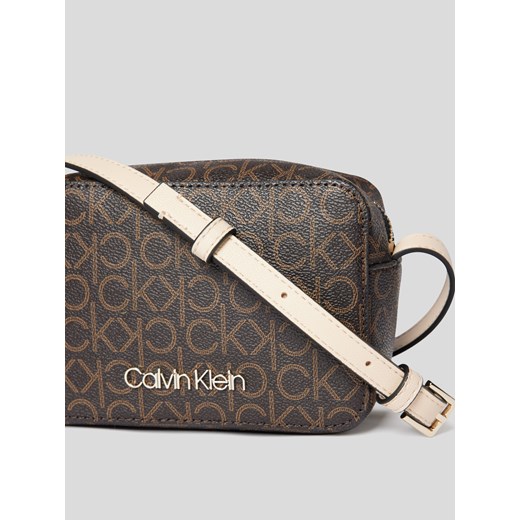 Torba camera bag ze wzorem z logo One Size Peek&Cloppenburg