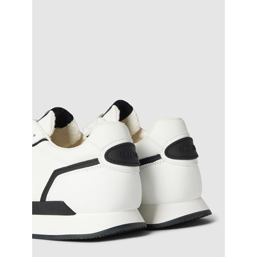 Sneakersy z naszywkami z logo model ‘POTENZA’ Guess 45 Peek&Cloppenburg