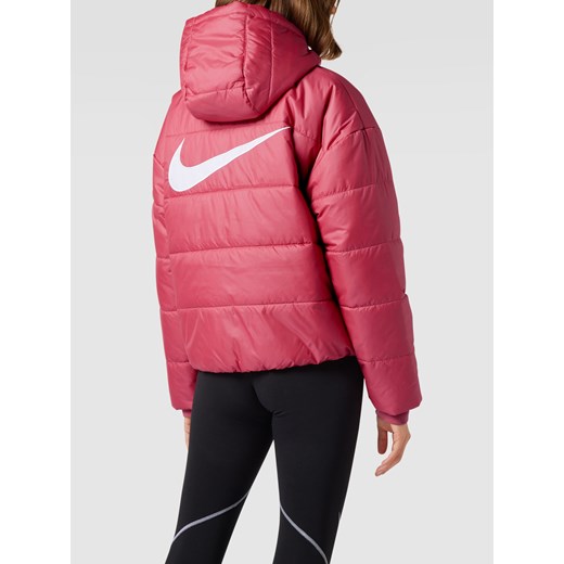 Kurtka pikowana o luźnym kroju z kapturem Nike S okazja Peek&Cloppenburg