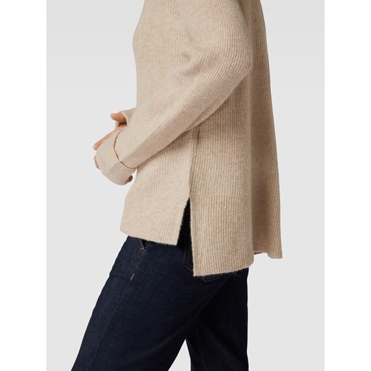 Beżowy sweter damski Esprit na jesień 