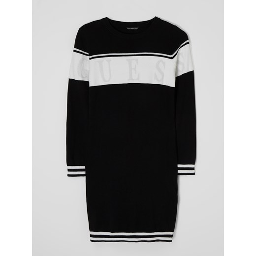 Sukienka z dzianiny z wyhaftowanym logo Guess 140 Peek&Cloppenburg