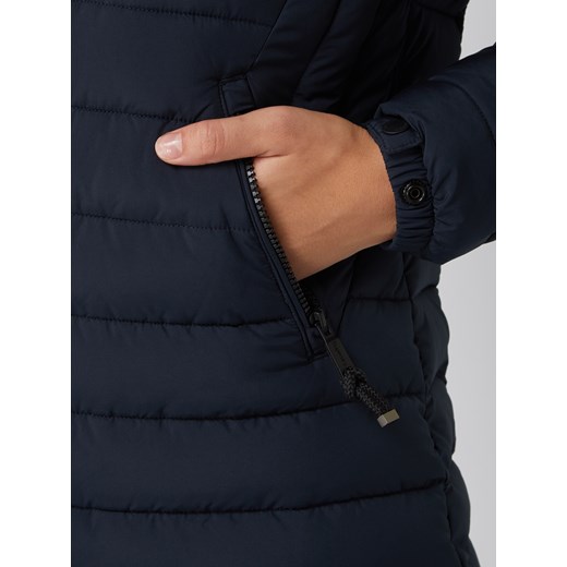 Płaszcz pikowany z odpinanym kapturem — watowany Superdry S promocja Peek&Cloppenburg 