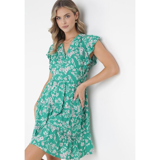 Zielona Sukienka Rozkloszowana z Falbankami Pillia ze sklepu Born2be Odzież w kategorii Sukienki - zdjęcie 160802708