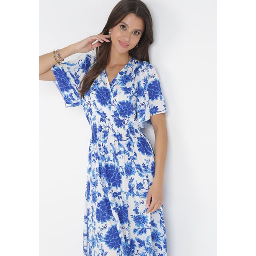 Niebieska Rozkloszowana Sukienka z Wiskozy w Kwiaty Rawnie S Born2be Odzież okazyjna cena