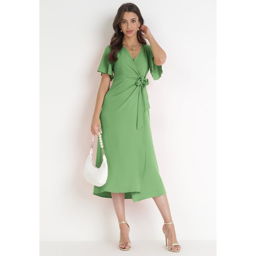 Zielona Kopertowa Sukienka Midi z Materiałowym Paskiem Noriana S/M okazja Born2be Odzież