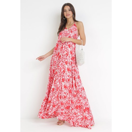 Czerwona Rozkloszowana Sukienka Maxi z Wiązaniem na Szyi Tesit ze sklepu Born2be Odzież w kategorii Sukienki - zdjęcie 160956007