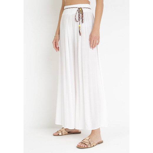 Białe Spodnie Samusi ze sklepu Born2be Odzież w kategorii Spodnie damskie - zdjęcie 160967107