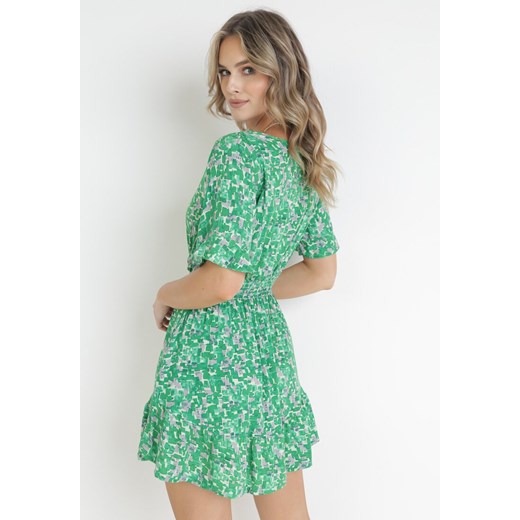 Zielona Wiskozowa Rozkloszowana Sukienka z Falbankami i Gumką w Talii Sayu M promocja Born2be Odzież