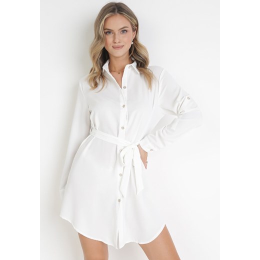 Biała Sukienka Koszulowa z Wiązanym Paskiem Dekitte ze sklepu Born2be Odzież w kategorii Sukienki - zdjęcie 161042296