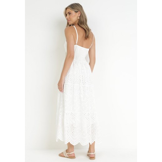 Biała Bawełniana Sukienka z Haftowanej Tkaniny na Regulowanych Ramiączkach M okazyjna cena Born2be Odzież
