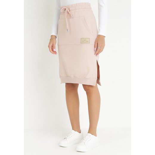 Różowa Spódnica Walia ze sklepu Born2be Odzież w kategorii Spódnice - zdjęcie 161095798