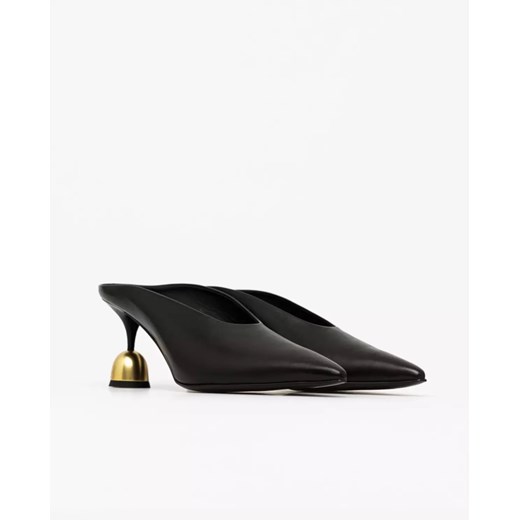 VANDA NOVAK Czarne klapki Luna Deep Black rozmiar 37 Vanda Novak 37 okazja Moliera2.com