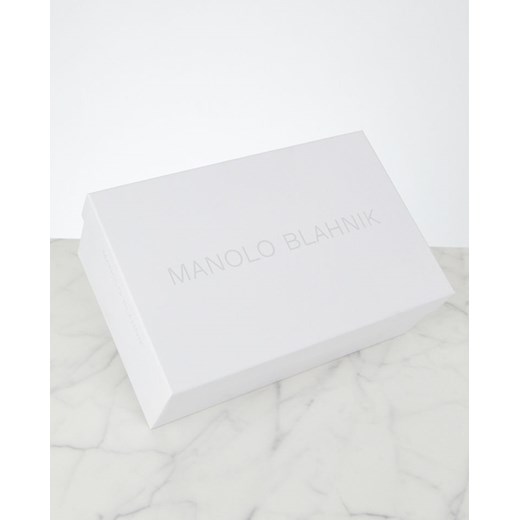 MANOLO BLAHNIK Lakierowane klapki z kryształową klamrą Fibonabi rozmiar 40.5 Manolo Blahnik 40.5 wyprzedaż Moliera2.com