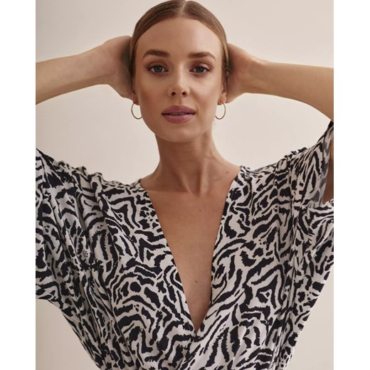 PRAIA BEACHWEAR Długie kimono z printem Gili Praia Beachwear ONE SIZE Moliera2.com