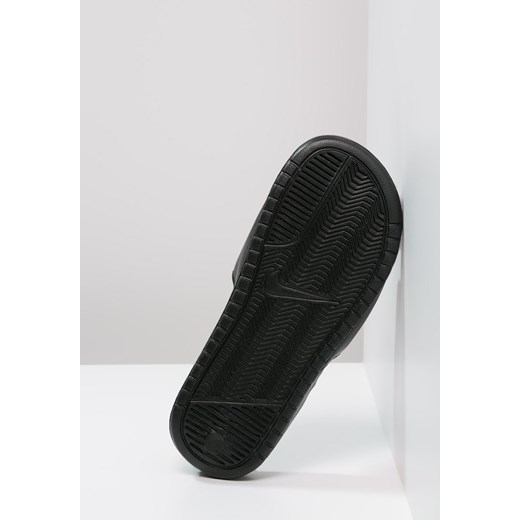 Nike Sportswear BENASSI Sandały kąpielowe black/white zalando czarny ocieplane