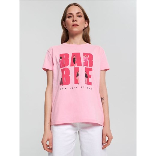 Sinsay - Koszulka z nadrukiem Barbie - różowy Sinsay M Sinsay okazyjna cena