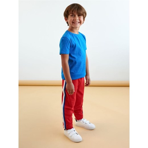 Sinsay - Spodnie dresowe jogger - czerwony ze sklepu Sinsay w kategorii Spodnie chłopięce - zdjęcie 161215198