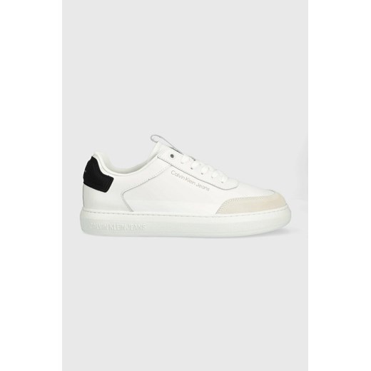 Calvin Klein Jeans sneakersy skórzane CASUAL CUPSOLE HIGH/LOW FREQ kolor biały YM0YM00670 ze sklepu ANSWEAR.com w kategorii Buty sportowe męskie - zdjęcie 161276549