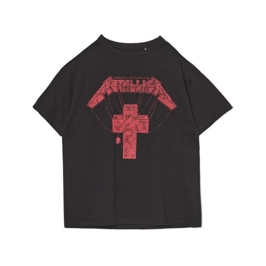 Cropp - Czarna koszulka z nadrukiem Metallica - czarny ze sklepu Cropp w kategorii Bluzki damskie - zdjęcie 161280355