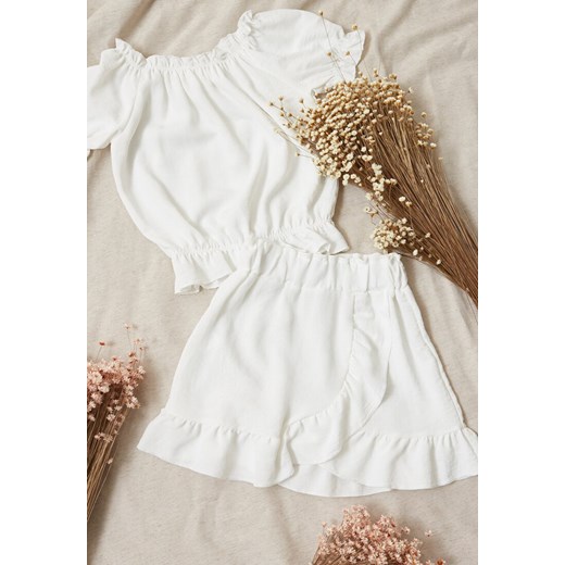 Biała Spódnica Phereda ze sklepu Born2be Odzież w kategorii Spódnice dziewczęce - zdjęcie 161337605