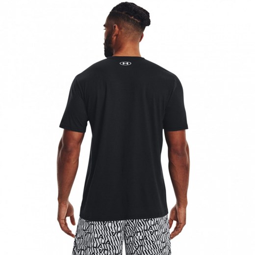 Męski t-shirt z nadrukiem Under Armour UA Protect This House - czarny ze sklepu Sportstylestory.com w kategorii T-shirty męskie - zdjęcie 161341148