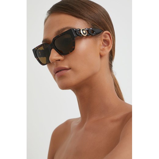 Versace Okulary przeciwsłoneczne damskie kolor brązowy 0VE4409 ze sklepu ANSWEAR.com w kategorii Okulary przeciwsłoneczne damskie - zdjęcie 161364985