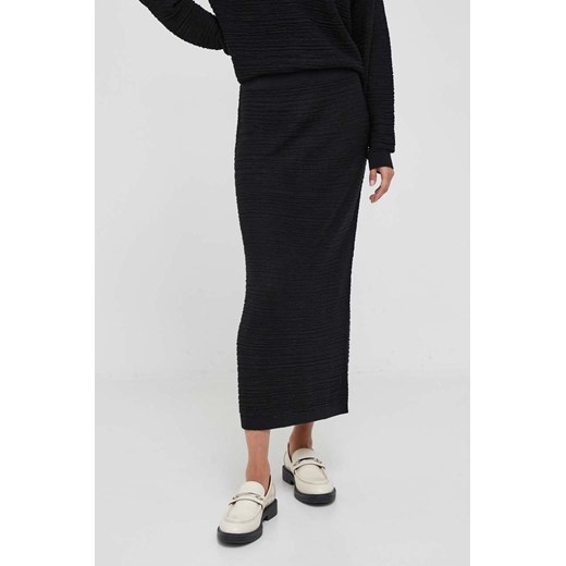 Spódnica Sisley czarna na wiosnę midi elegancka 